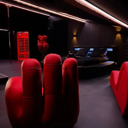 Apartment Secret Experience *