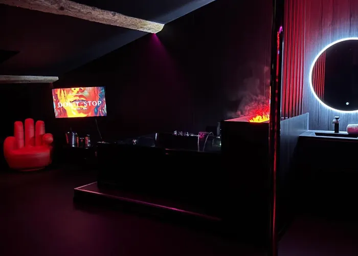 Apartment Secret Experience *